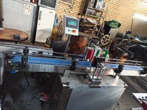 دستگاه لیبل‌ زن پشت‌ چسب دار اتوماتیک